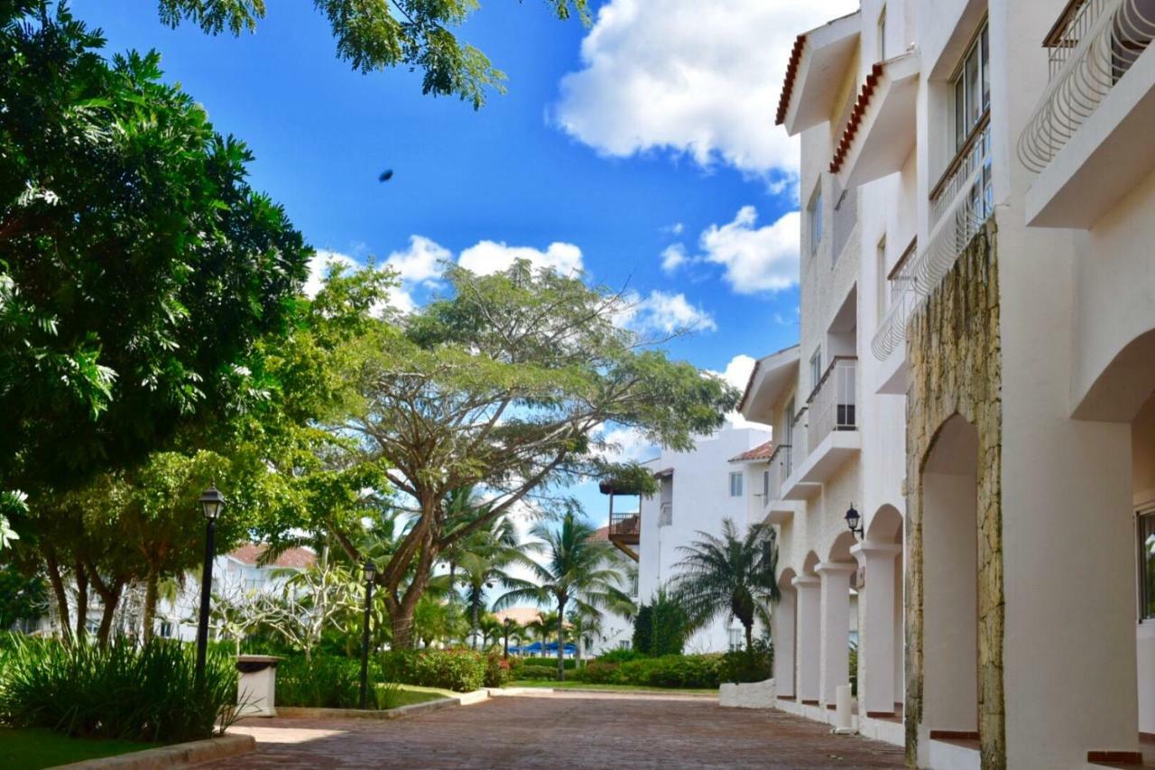 Relax @Cadaquescaribe Bayahibe Apartment Bagian luar foto